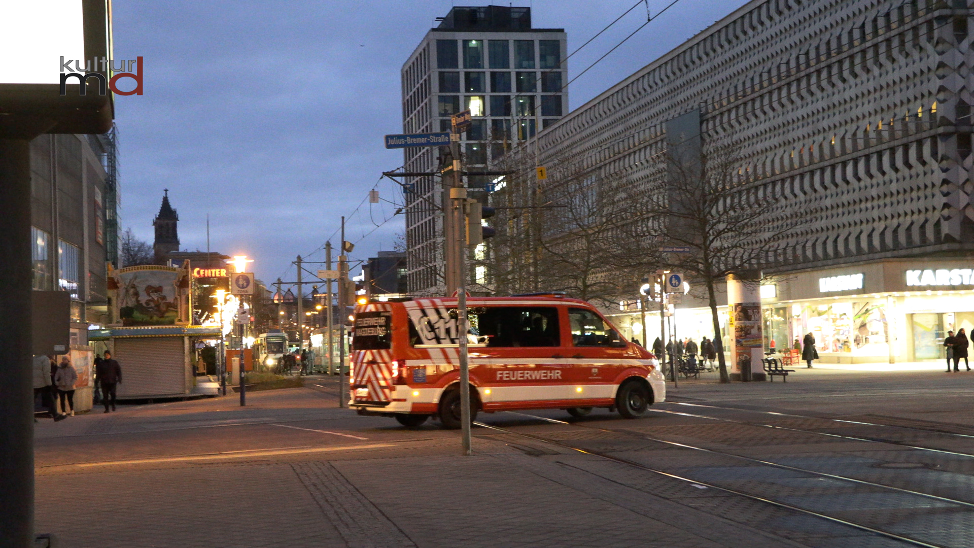 21.11.25: KMD aktuelle 15, Nachrichten 1