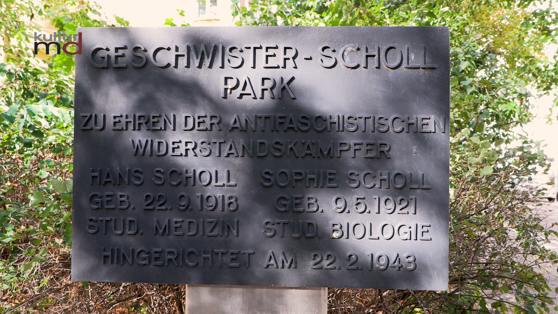 05.10.26: Einweihung Scholl Denkmal